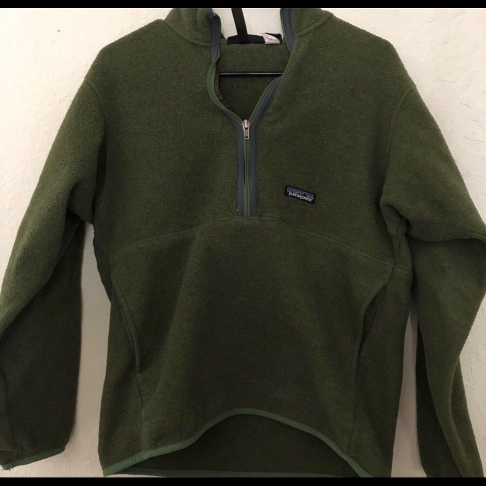 Patagonia Forest Green Quarter Zip💗